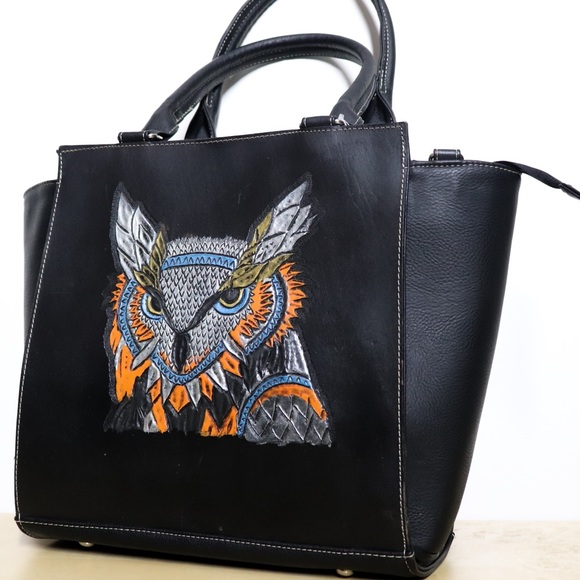 luxury culturas Handbags - Lucy Handmade Chisel bag